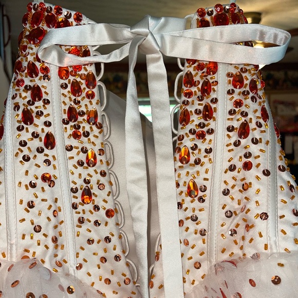 Mori Lee Prom Dress (Great Condition) - Picture 5 of 14